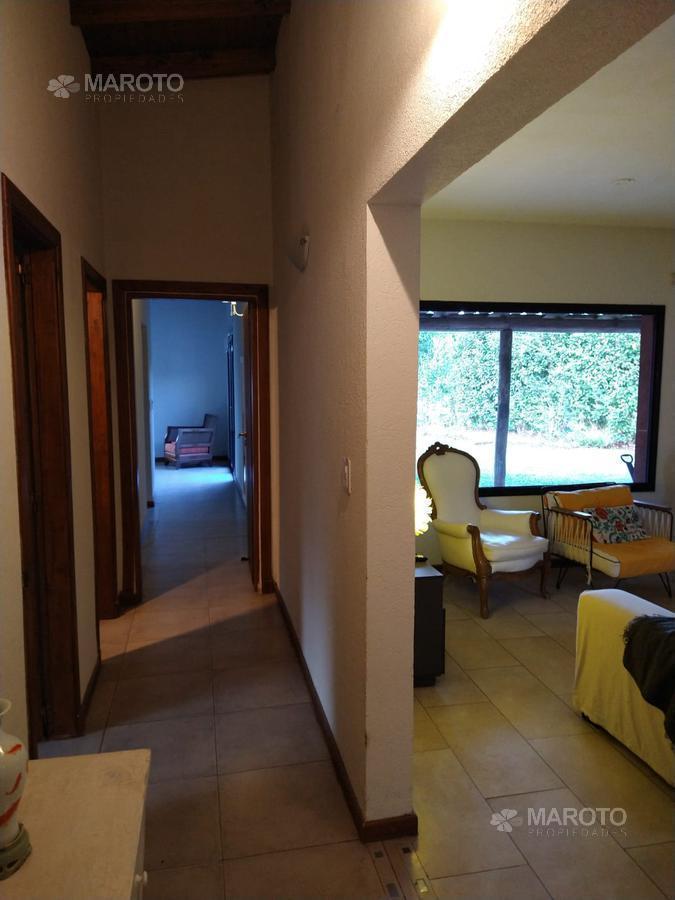 Foto de CASA EN ALQUILER EN BARRIO PRIVADO SAN LUCAS - MAROTO PROPIEDADES, imagen 3