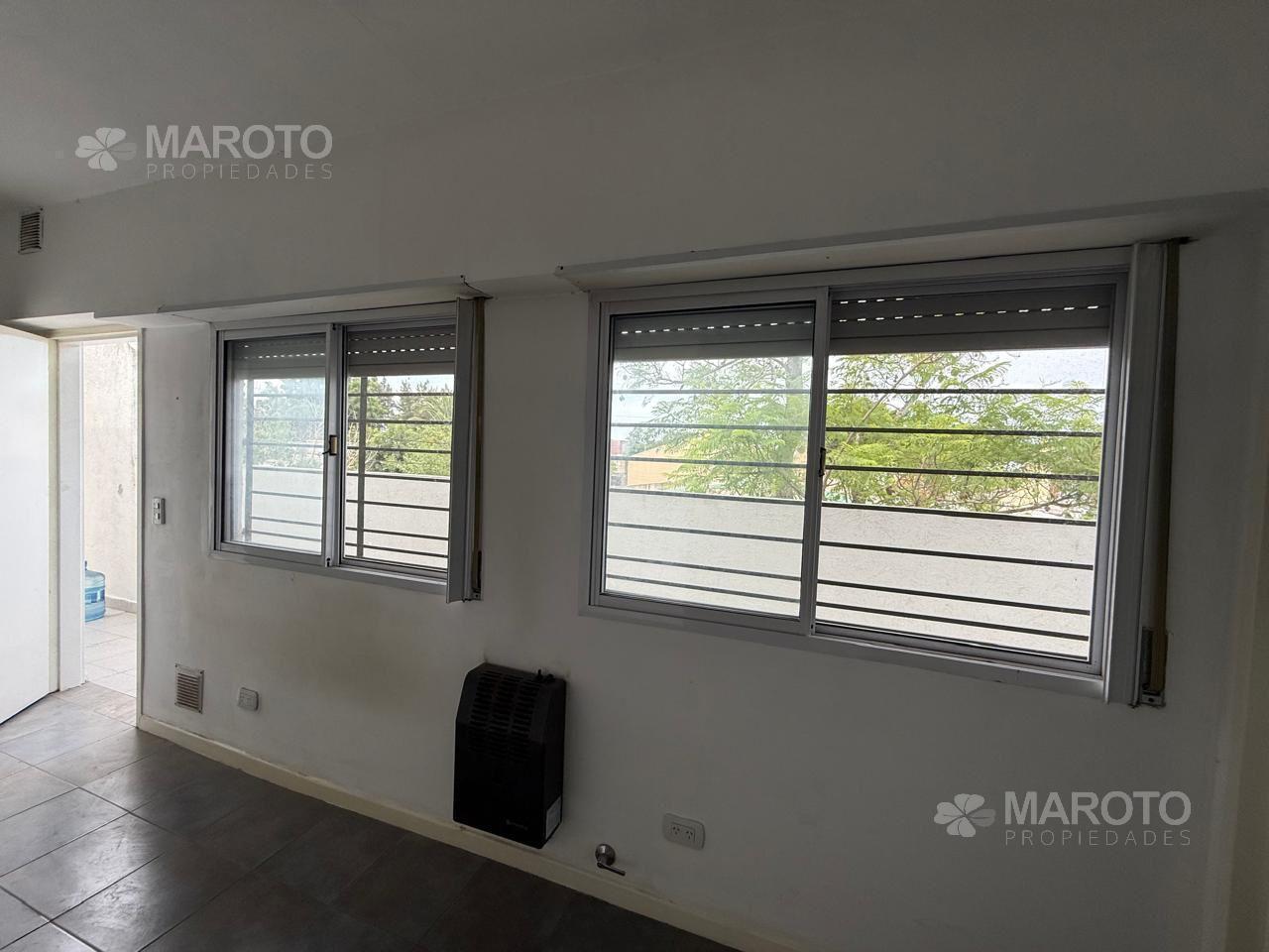 Foto de DEPTO EN ALQUILER EN MASCHWITZ CENTRO - TRES AMBIENTES - MAROTO, imagen 4