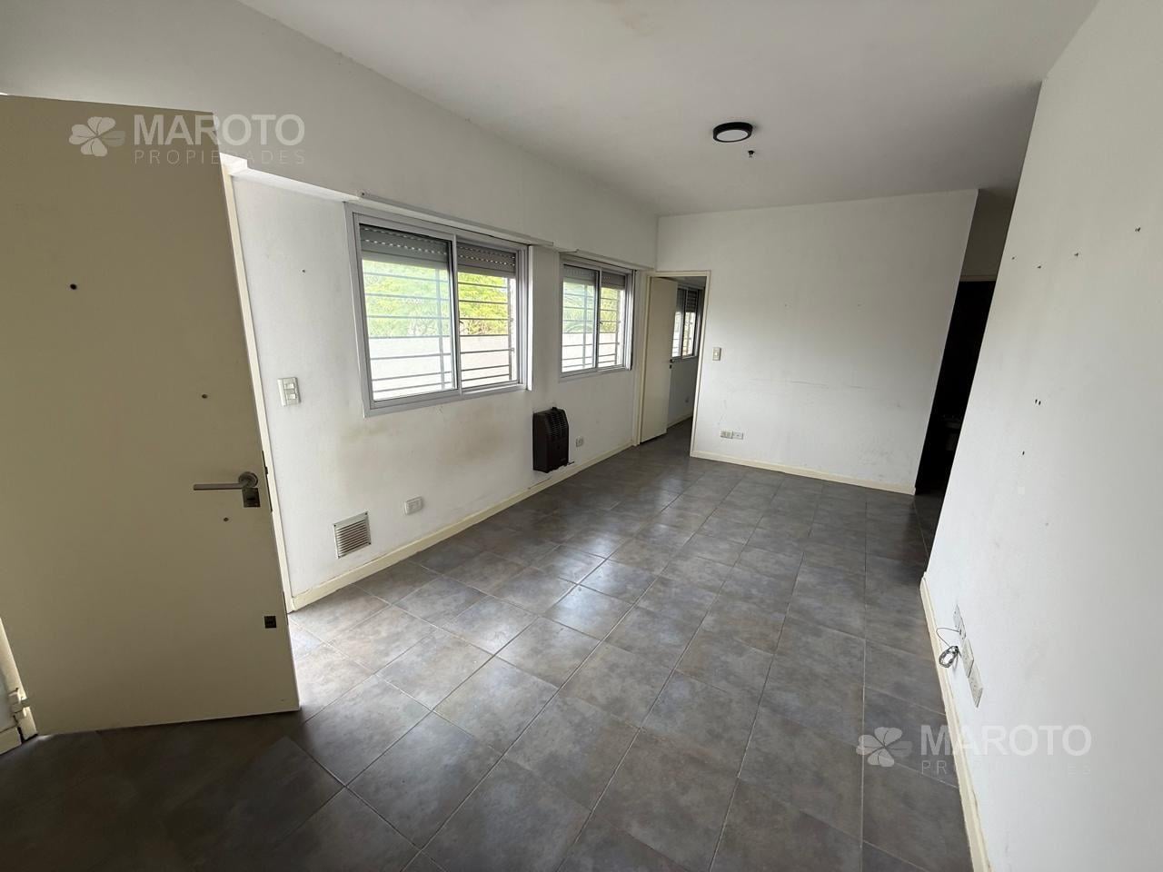 Foto de DEPTO EN ALQUILER EN MASCHWITZ CENTRO - TRES AMBIENTES - MAROTO, imagen 3