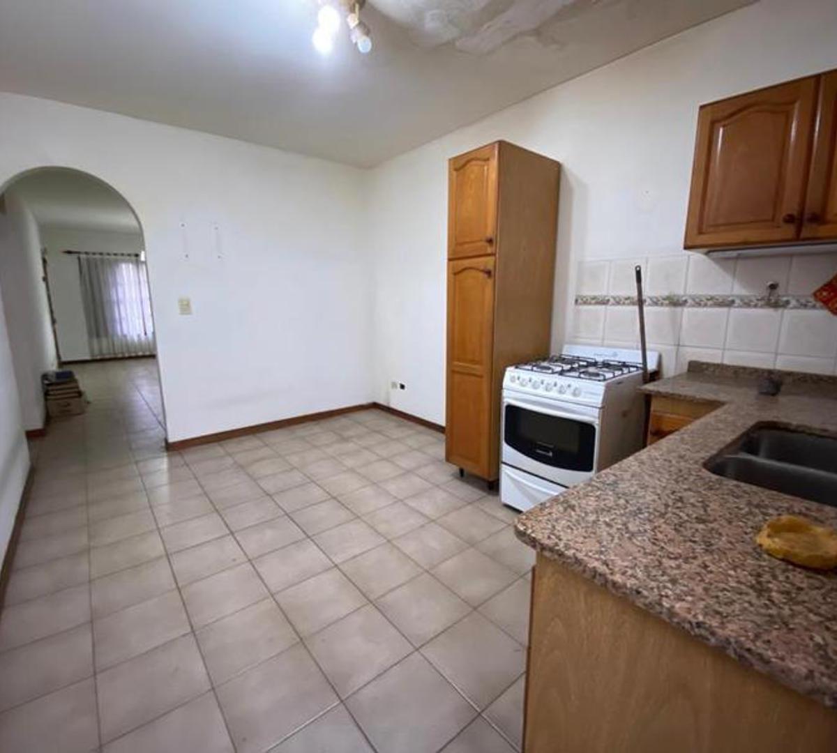 Venta! PH de 3 amb en planta baja c/patio y cochera!
