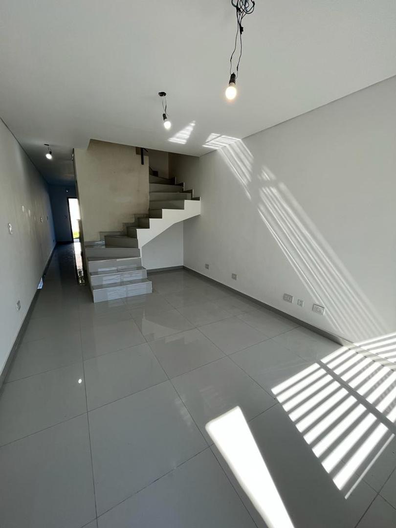 A Estrenar! Duplex de 3 Amb C/ Cochera - Se Financia! 5