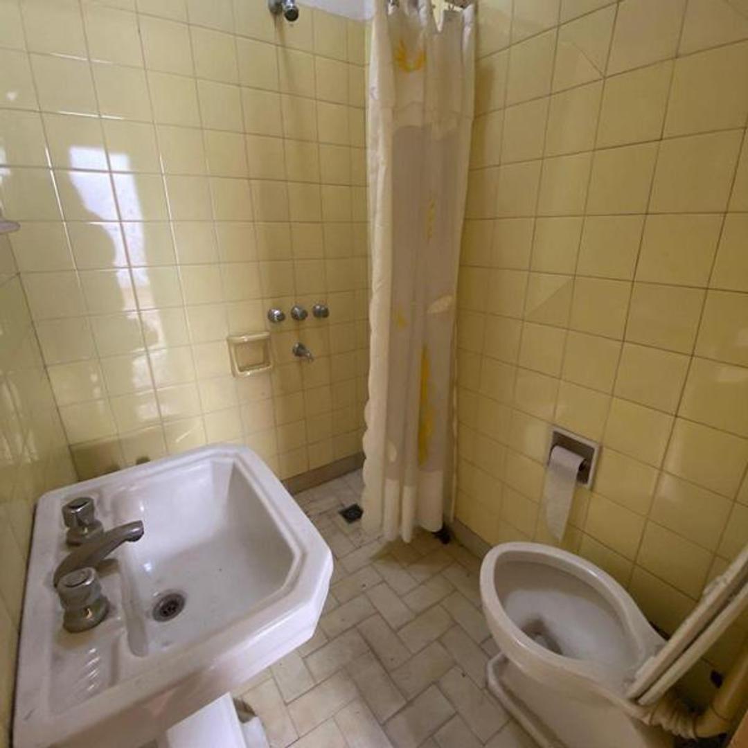 Venta! PH a Remodelar - Oportunidad! Haedo Sur 4