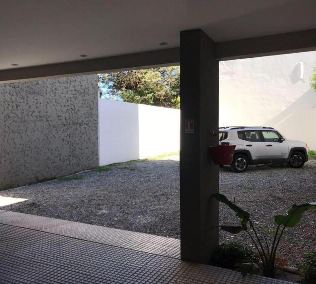 Foto de Alquiler!! Departamento de un Ambiente - Haedo Norte!, imagen 2