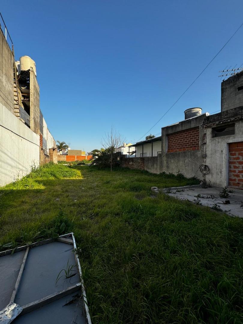 Venta - Terreno Moron Sur 4