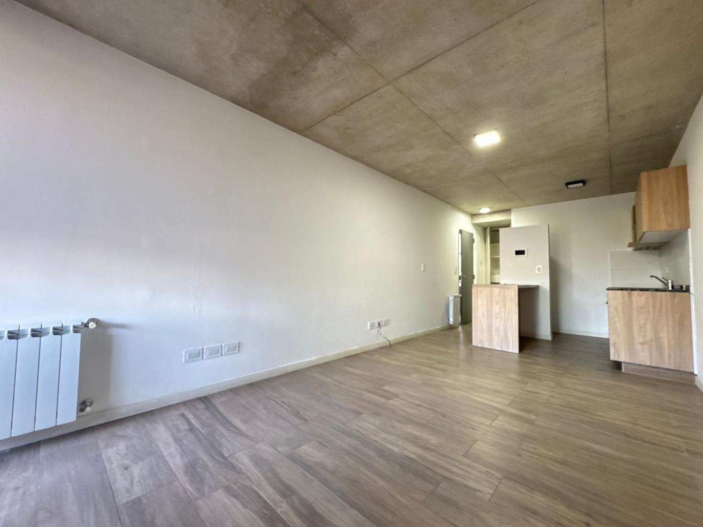 Foto de VENTA!! Departamento de un amb a estrenar! Castelar Norte, imagen 2