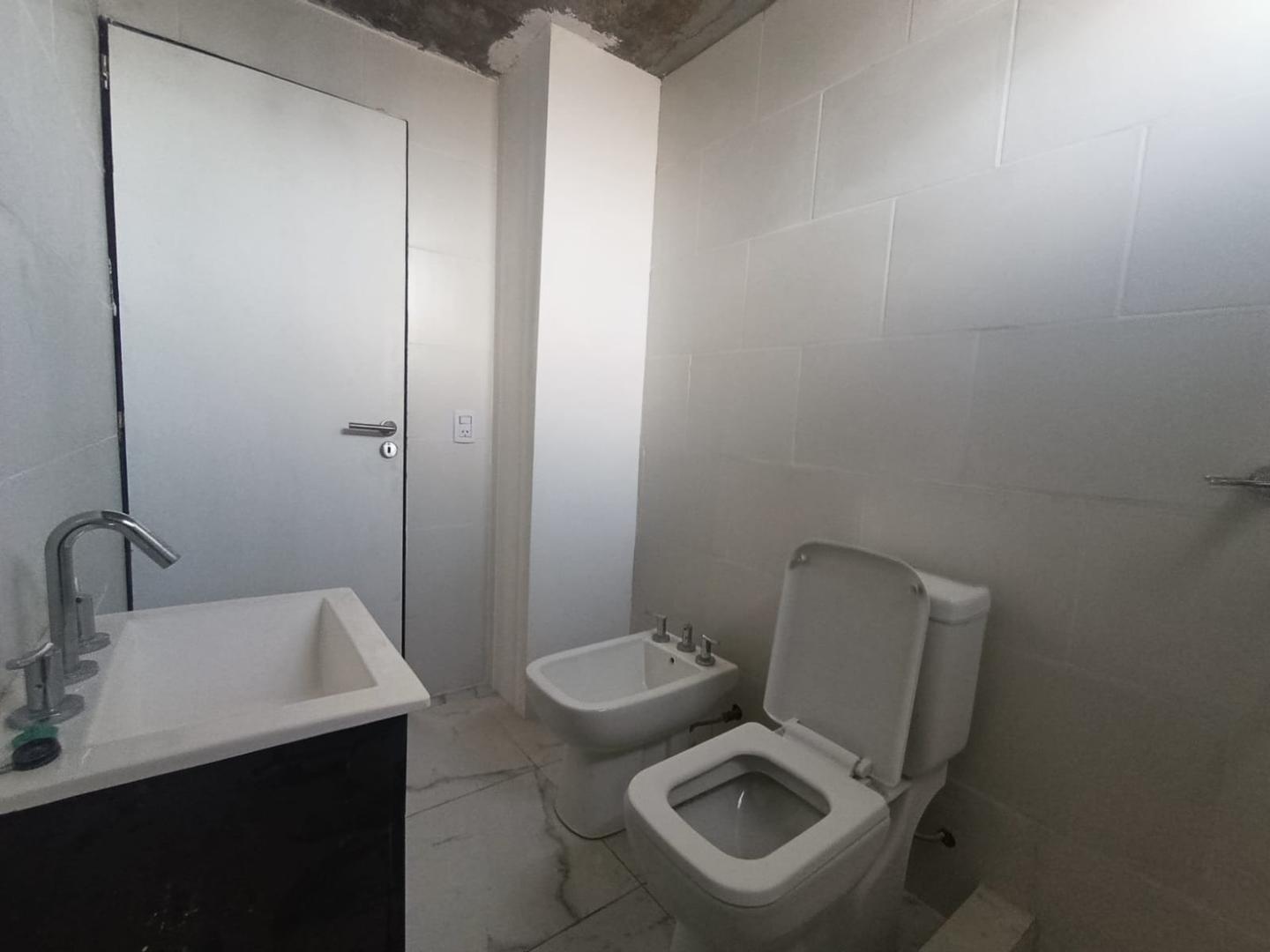 Foto de DEPARTAMENTO 2 AMBIENTES EN ALQUILER, EL PALOMAR, imagen 3