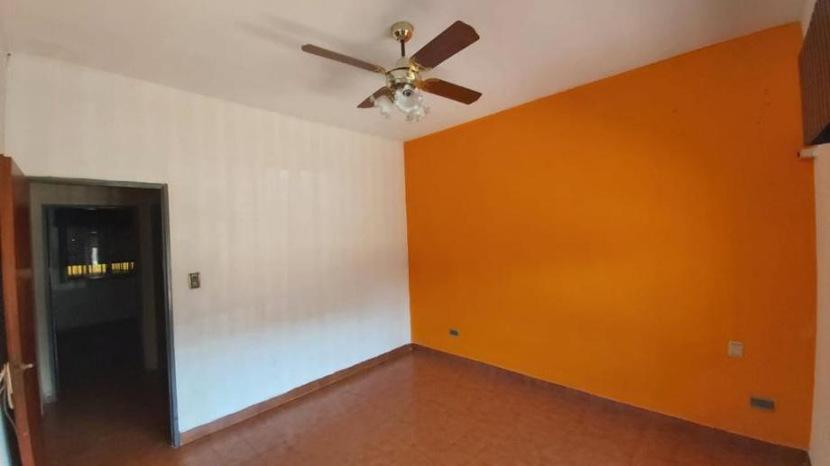 Casa Para 2 Familias en Venta en Moron Sur 3