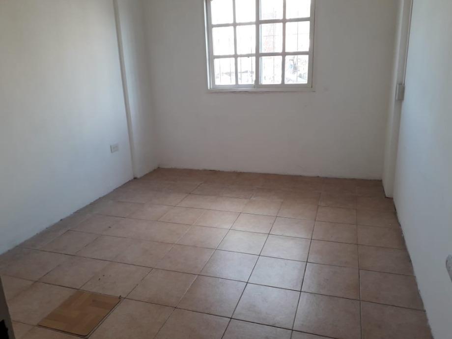 Departamento en Venta en Moron Sur 4