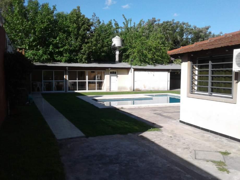 Chalet en Venta en Villa Udaondo