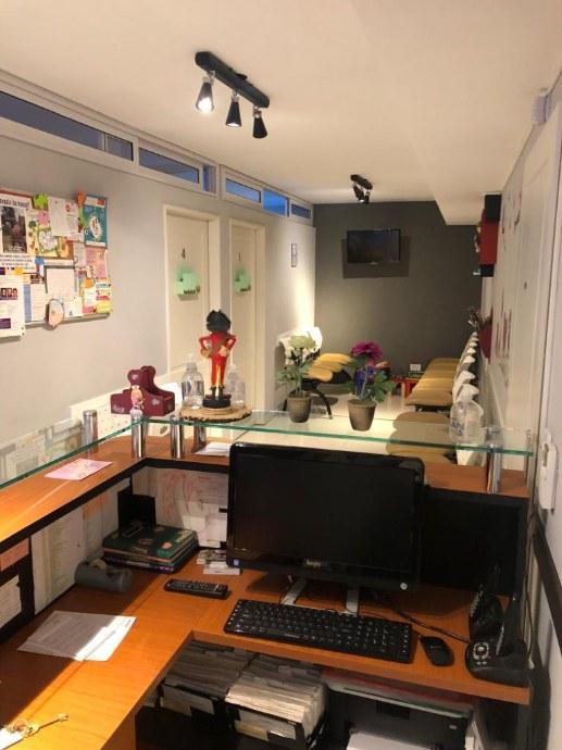Oficina en Venta en Moron Centro 4