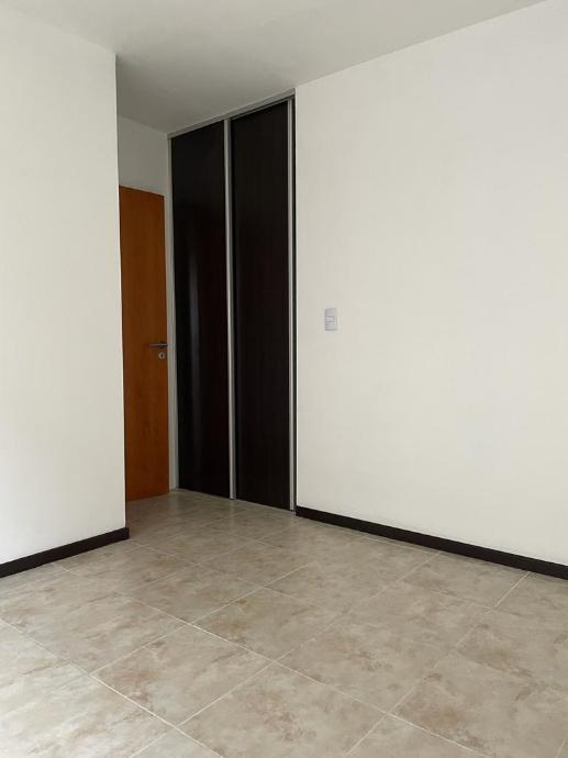 Departamento en Venta en Moron Sur 5