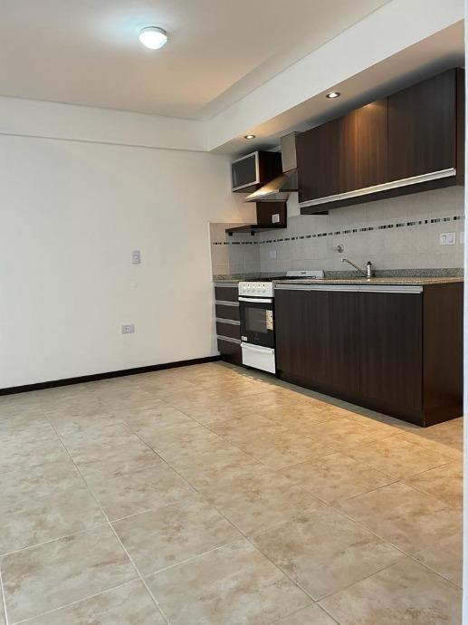 Departamento en Venta en Moron Sur 4