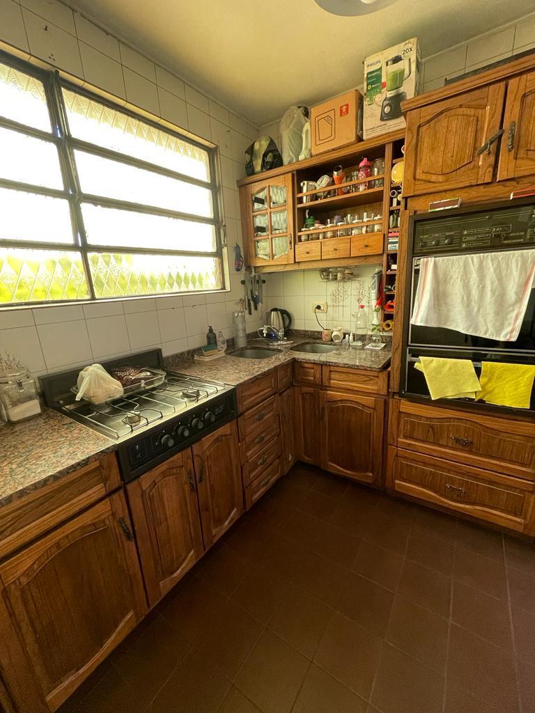 Foto de Propiedad de 6 ambientes, ideal dos familias en Morón Centro, imagen 3