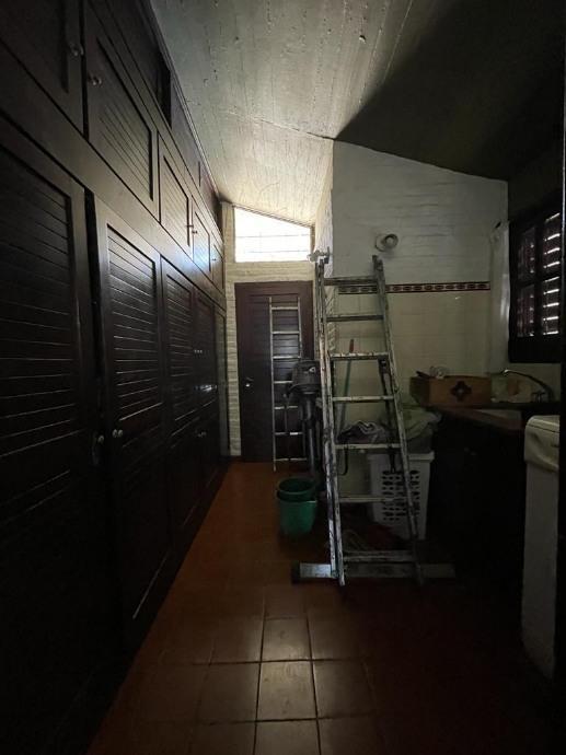 Venta Excelente Propiedad en El Centro de Morón 4