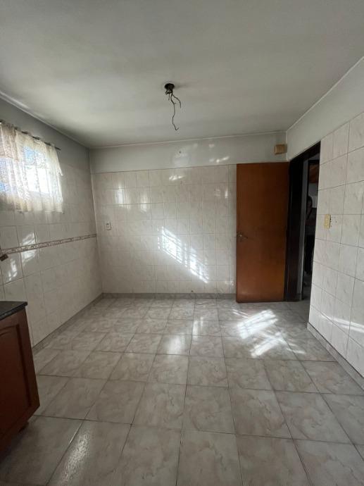 Chalet + Lote. Venta en Bloque. 4