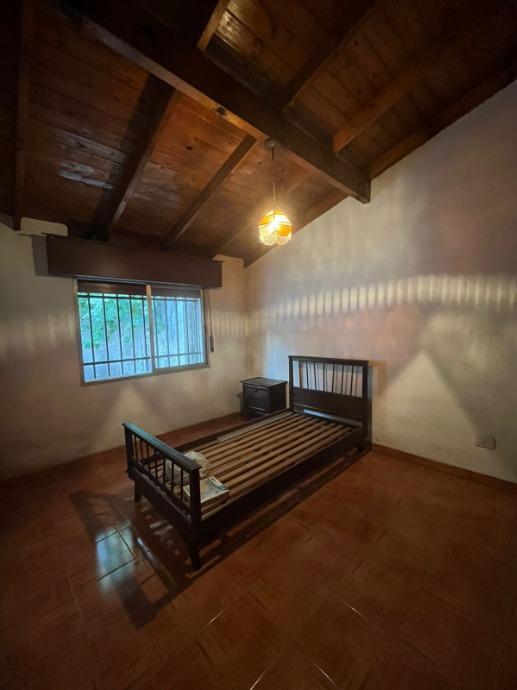 Chalet + Lote. Venta en Bloque. 2