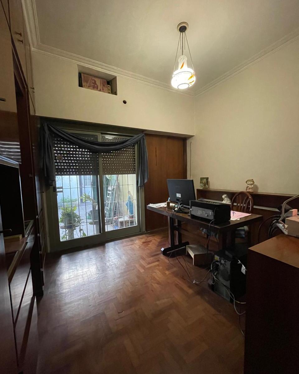Casa con Cochera, Excelente Ubicacion 3