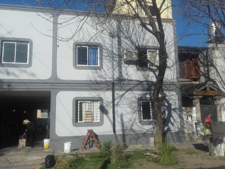 Depto de 2 ambientes al frente