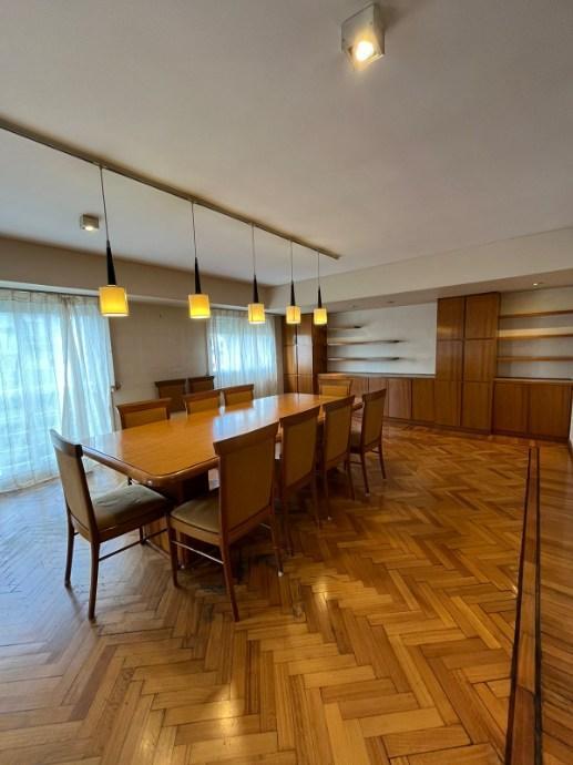 Excelente Departamento de 6 Ambientes 2