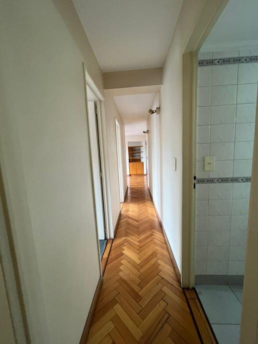 VENTA. Apto Credito. Excelente departamento de 6 ambientes.