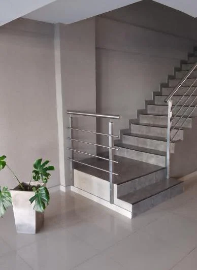 Impecable departamento de 2 ambientes con balcón terraza en Haedo. 2