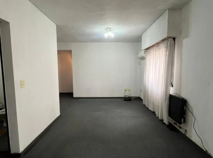 Departamento monoambiente con disposición al contrafrente 3