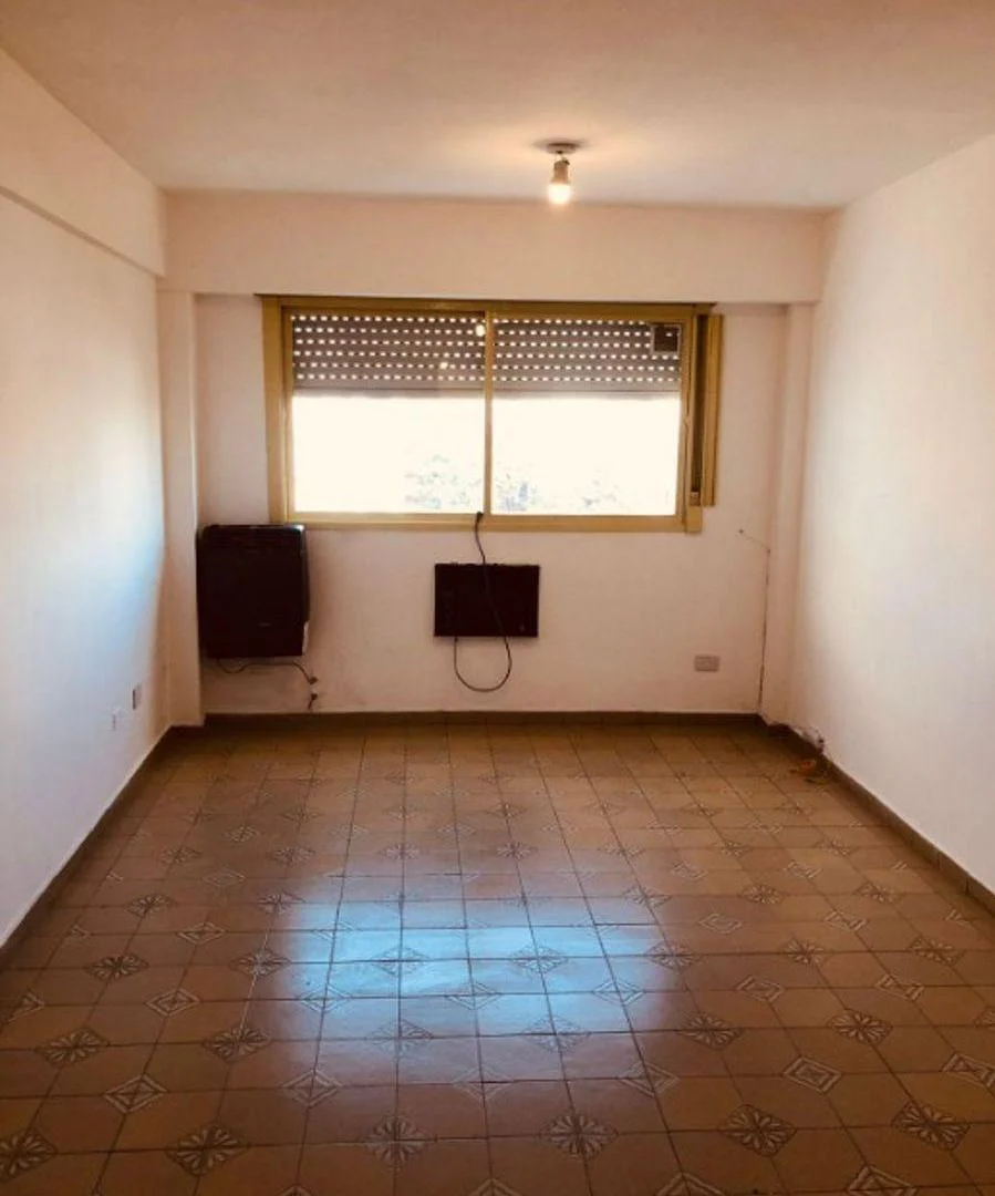 Foto de Departamento monoambiente en 6to piso por ascensor, a pocos metros del, imagen 5