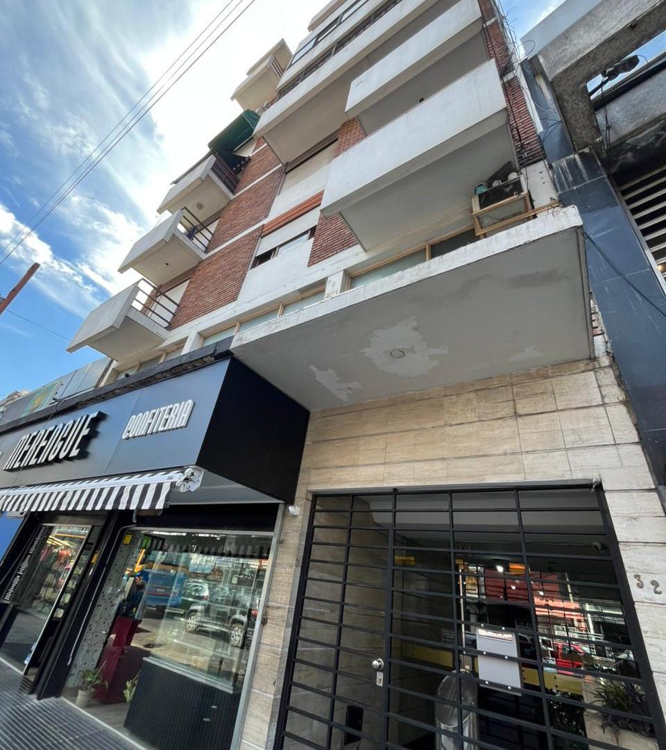 Departamento 2 ambientes en alquiler - Morón Centro