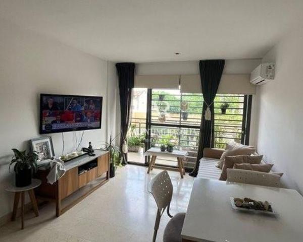 Venta - Departamento de 2 ambientes en Moron en edificio de categoría