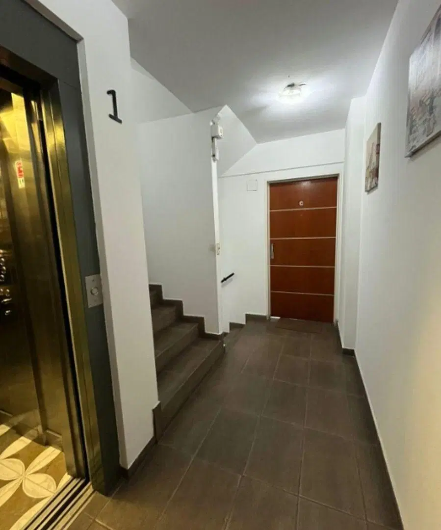 Departamento de 2 ambientes en alquiler al frente en Morón 4