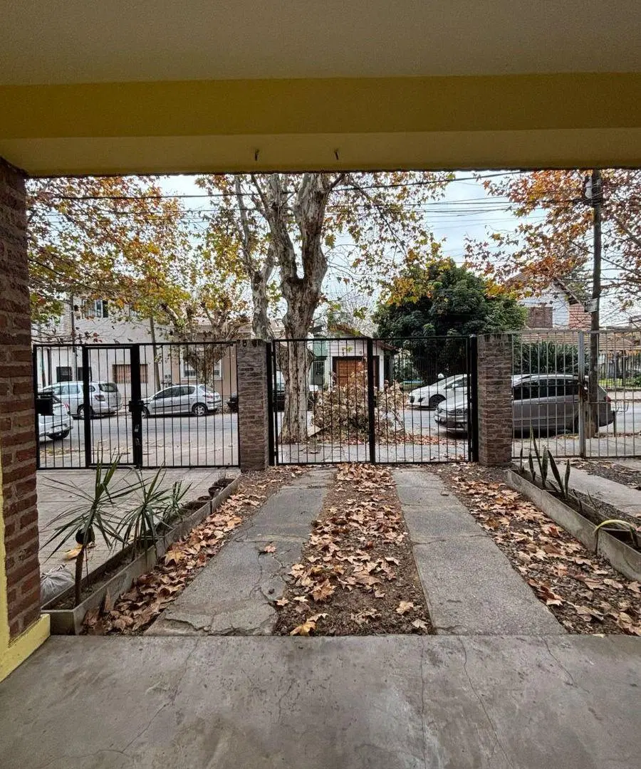 Alquiler Excelente dúplex de 3 ambientes con patio y parrilla en Morón Norte 4