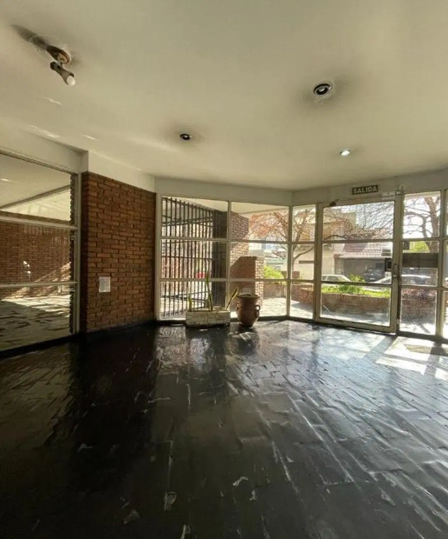 Alquiler - Monoambiente de 28mts2 en Morón. Ideal para estudiante o persona sola 5