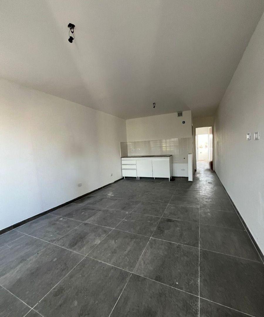 Foto de Departamento de 2 ambientes a estrenar en Castelar Sur, imagen 2