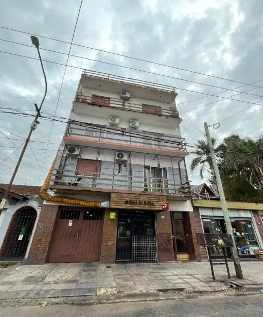 Alquiler - Departamento 3 ambientes en Ramos Mejía. A estrenar 5