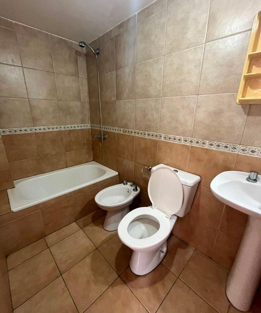 Foto de Departamento de 22 m² de 1 ambiente en alquiler en Morón, imagen 4