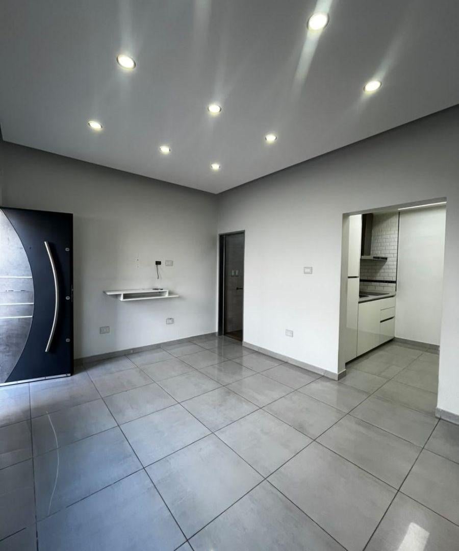 Foto de PH 3 ambientes con patio privado - Venta, imagen 1