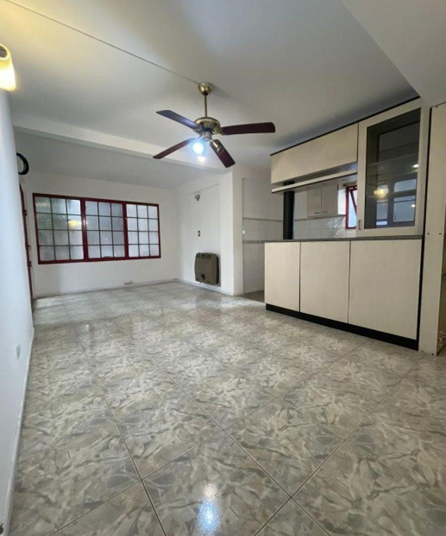 Foto de Departamento de 3 ambientes en alquiler ubicado en Moron Norte, a, imagen 3