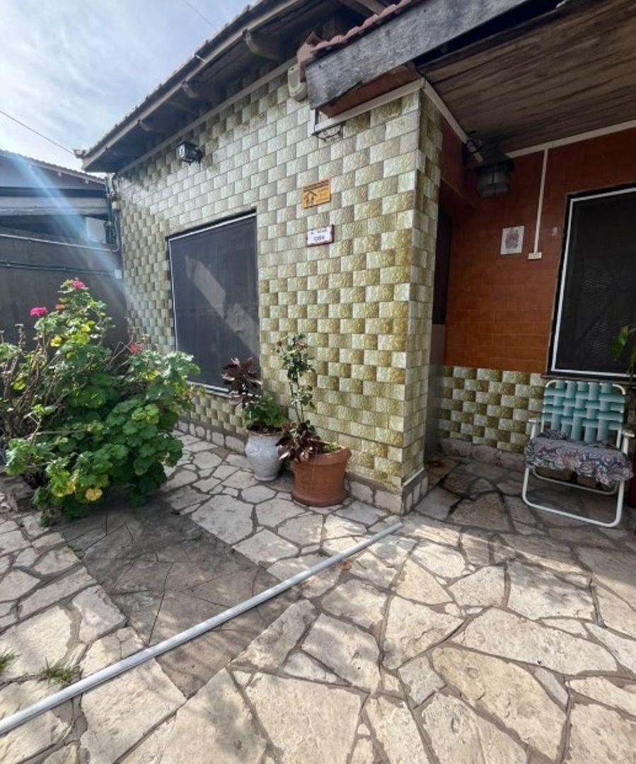 Foto de Casa en venta con amplio patio y gran espacio de ingreso para vehículos, imagen 2