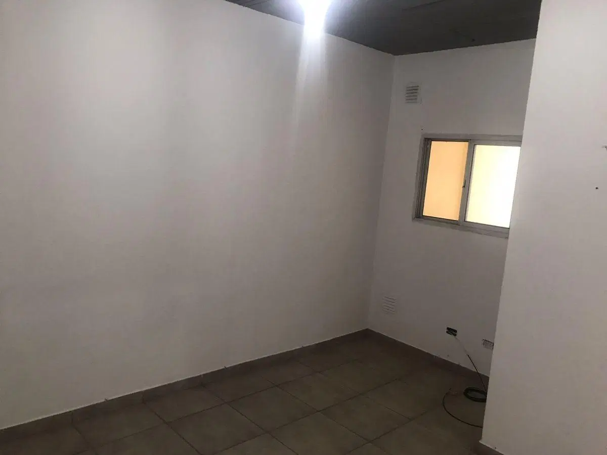 Departamento en planta alta sin expensas 5