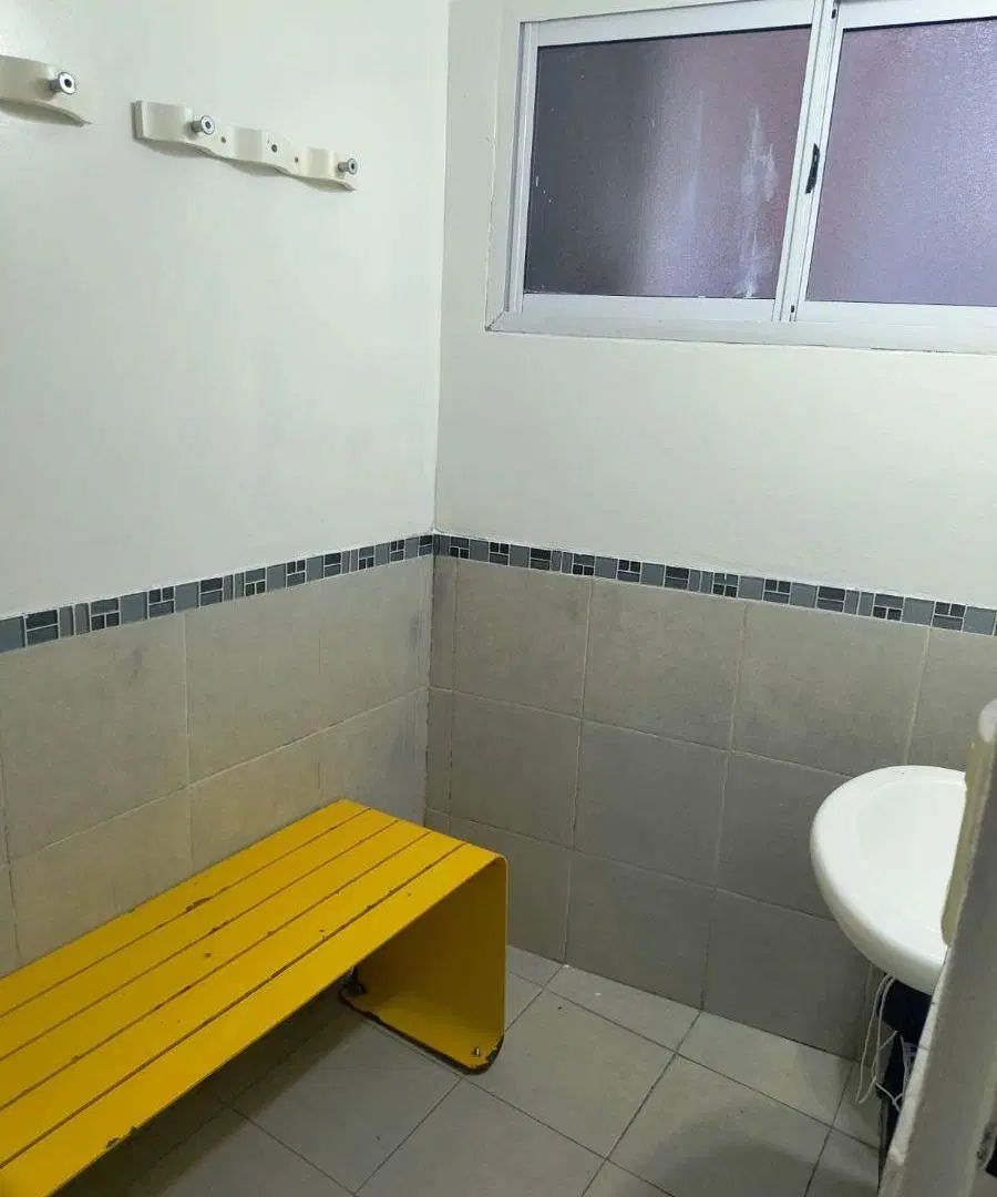 ¡Retasado! Hermoso departamento de época sobre centro comercial 8