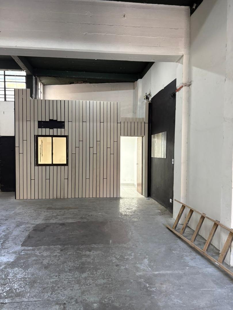 Foto de Local comercial Lote Propio Villa Devoto, imagen 1