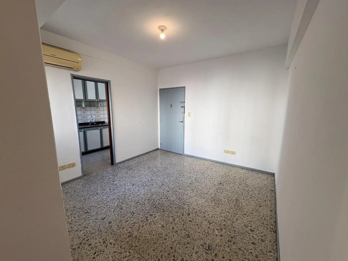 Departamento 2 Amb 4