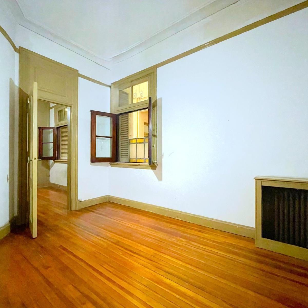 Departamento en 7 Ambientes en Venta en San Telmo 3