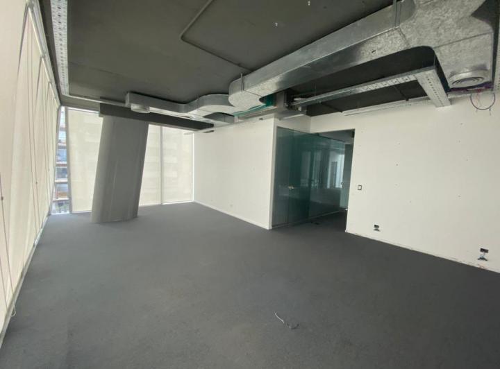 Oficina de 210 m2 en Alquiler PUERTO DE OLIVOS 2