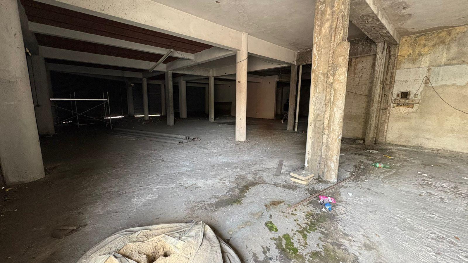 Foto de ALQUILER MATADEROS Local de 19,2mts de frente y 1190 m2 cubiertos en, imagen 5