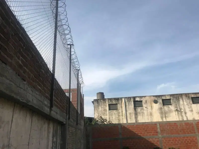 Galpón y deposito en VENTA CON RENTA en San Martin 2