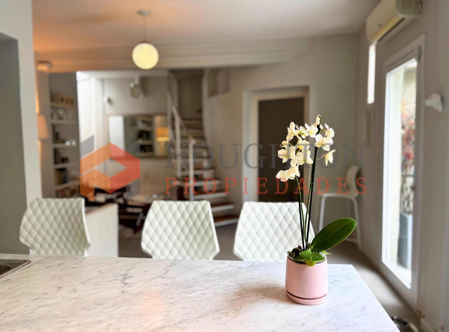 PH 4 amb en VENTA 2 plantas con terraza en Florida