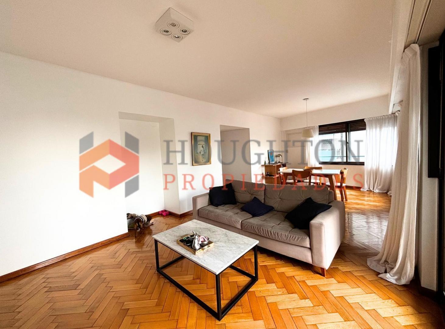 Departamento 3 ambientes en  VENTA con COCHERA  en Recoleta (frente a ALTO PALERMO)