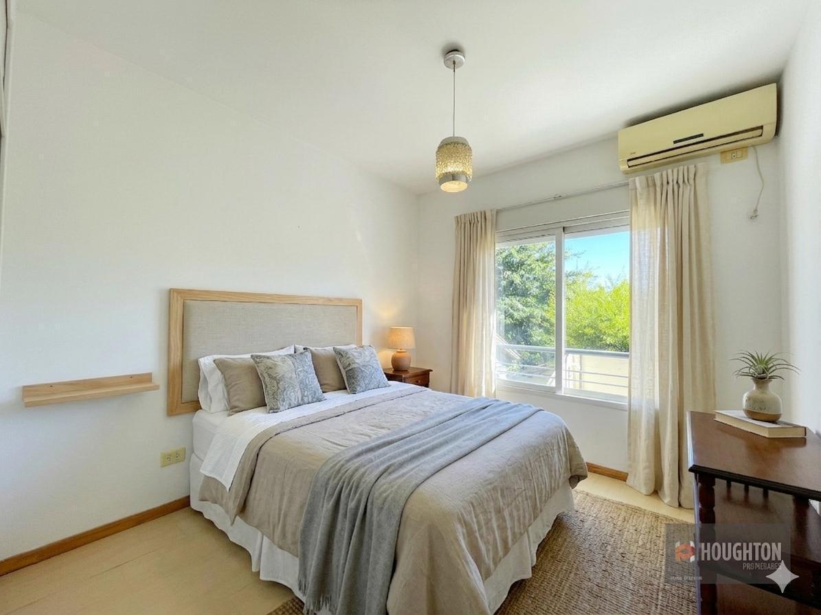 Departamento 2 Ambientes y 2 baños en VENTA en Florida - Con  Baulera