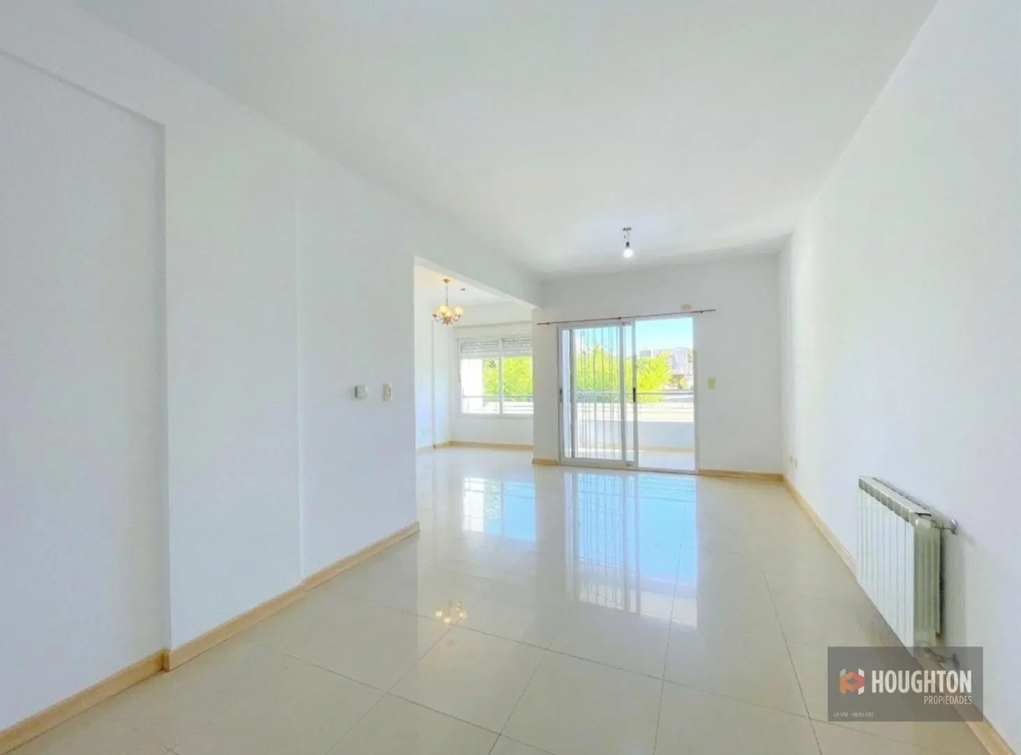 Departamento 2 Ambientes y 2 baños en VENTA en Florida - Con  Baulera 3
